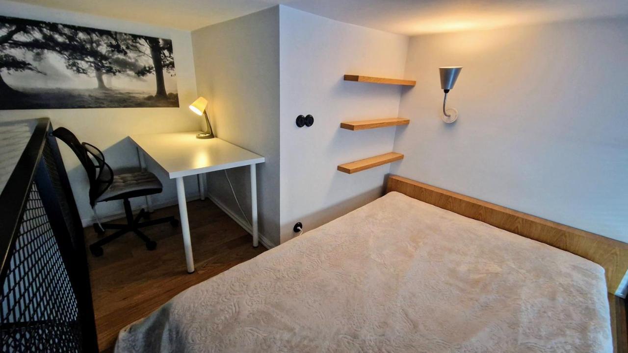 Cozy Two-Story Loft Apartments 6 탈린 외부 사진